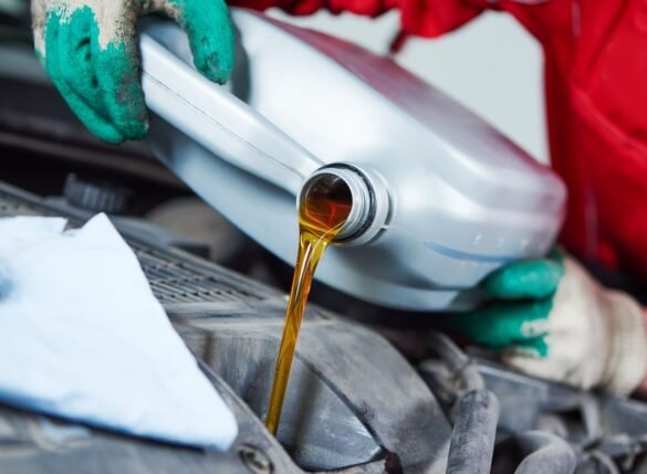 How The Oil Price Risks Can Be Managed with Derivatives